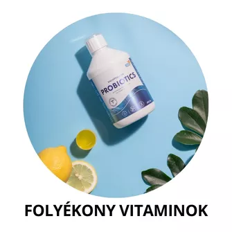 Folyékony vitaminok - Swedish Nutra termékek flakonjai egymás mellett naraccsal és erdei gyümölcsökkel